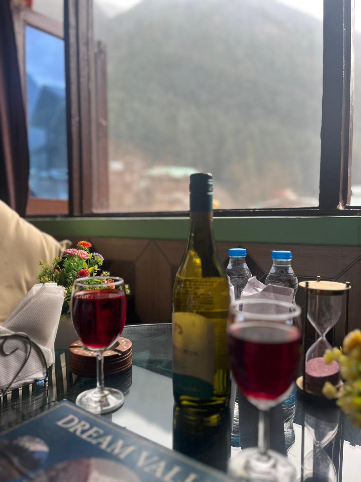 Russian Unit Kasol By Valley Luaran gambar