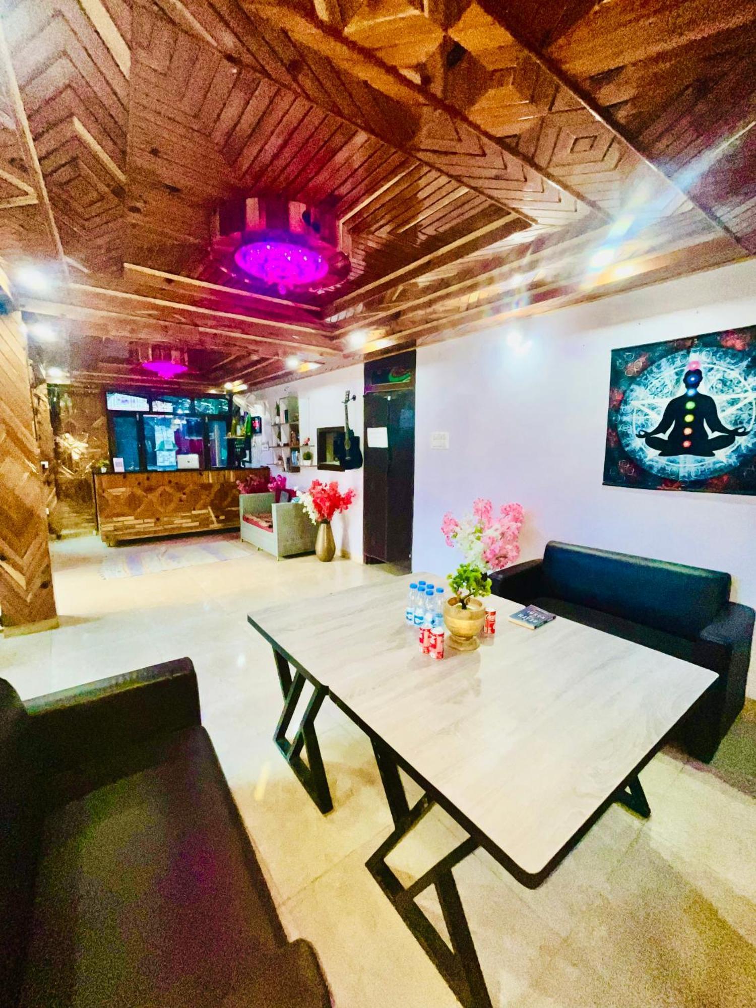 Russian Unit Kasol By Valley Luaran gambar