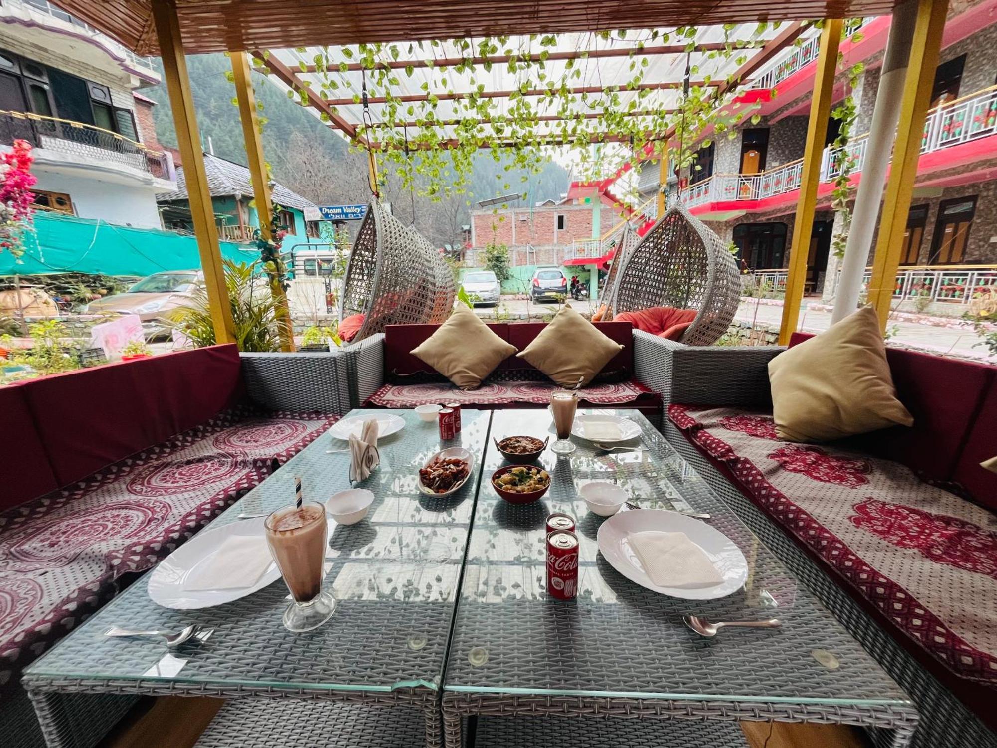 Russian Unit Kasol By Valley Luaran gambar